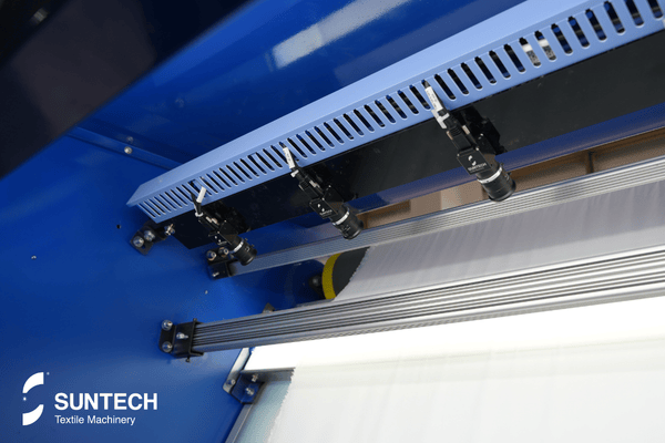 人工智能是如何识别面料疵点的，例如断线、油污和破洞？